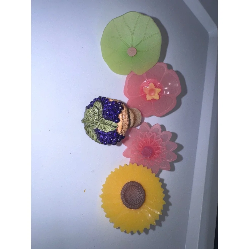 Set of 4 Floral and Grape Wine Bottle Stoppers Silicone and Cork Barware Decor